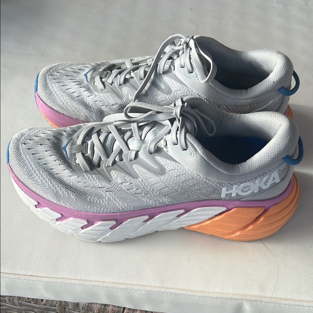 Hoka Gaviota 4 women size 8.5